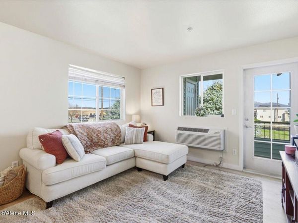 304 N Greensferry RD , UNIT 202, Post Falls, ID 83854