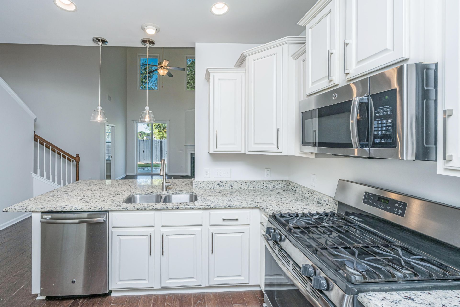 1686 Bridwell Lane Photo 4