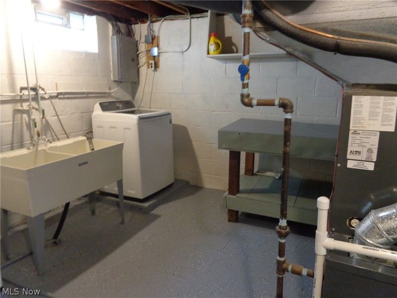 2506 Torrington Avenue, Parma, OH 44134 Photo 29