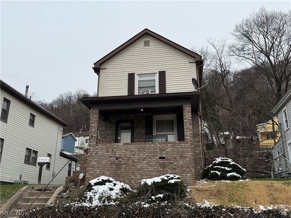 724 Virginia Avenue, Follansbee, WV 26037