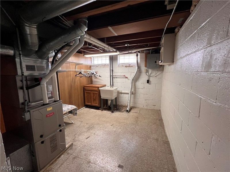 3006 Torrington Avenue, Parma, OH 44134 Photo 27