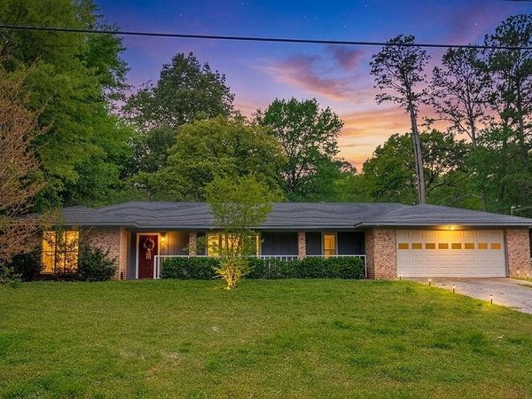 216 Treetop Lane , Hideaway, TX 75771