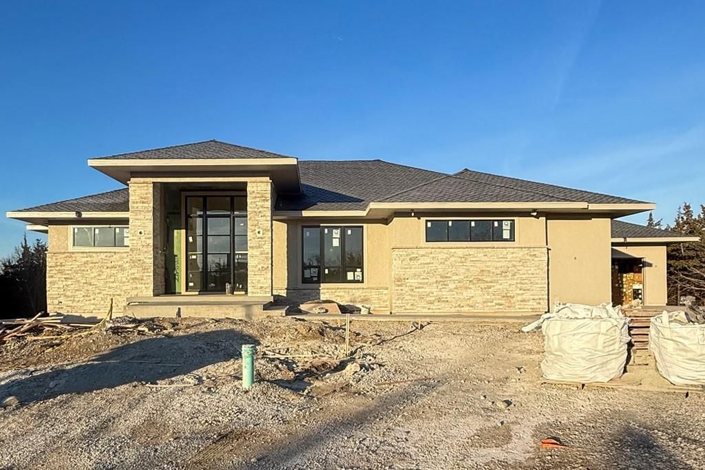 11560 S Wild Rose Lane, Olathe, KS 66061 Main Photo