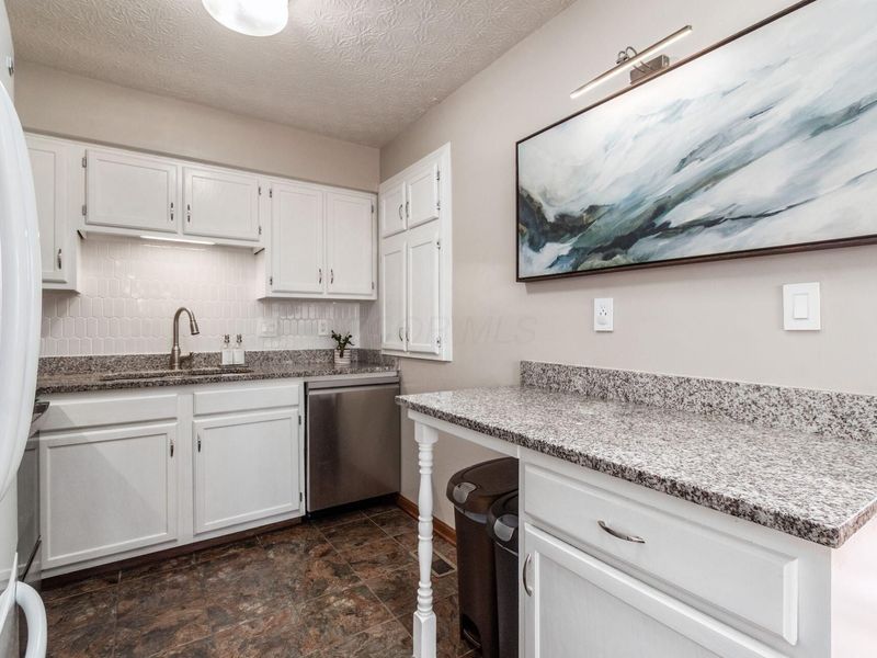 1832 Shadow Creek Court, Powell, OH 43065 Photo 11