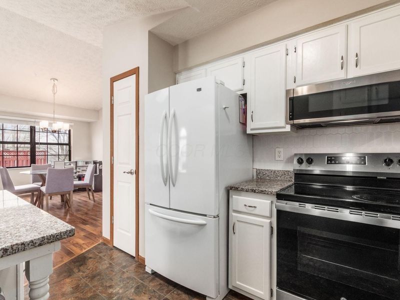 1832 Shadow Creek Court, Powell, OH 43065 Photo 13