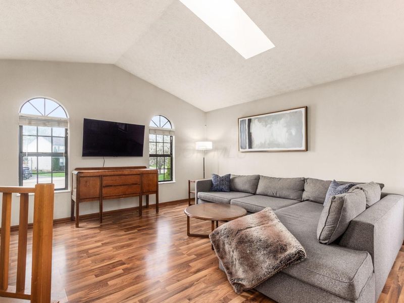 1832 Shadow Creek Court, Powell, OH 43065 Photo 4