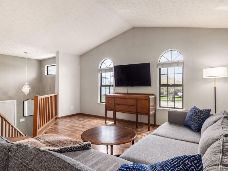 1832 Shadow Creek Court, Powell, OH 43065 Photo 5