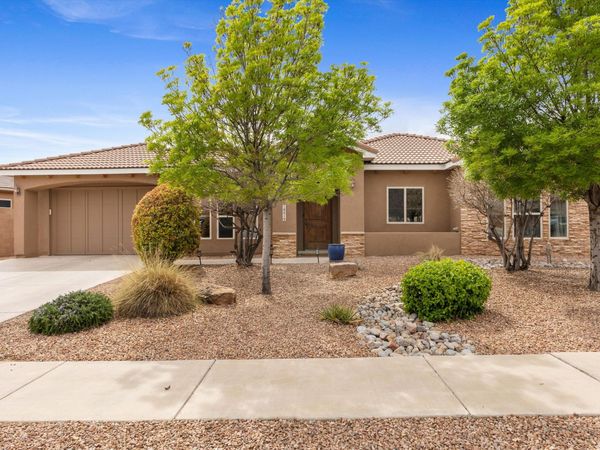 1801 Vista De Colinas Drive SE, Rio Rancho, NM 87124
