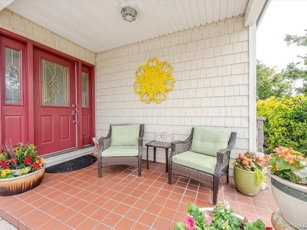 541 E Park Avenue, Unit Main, Long Beach, NY 11561