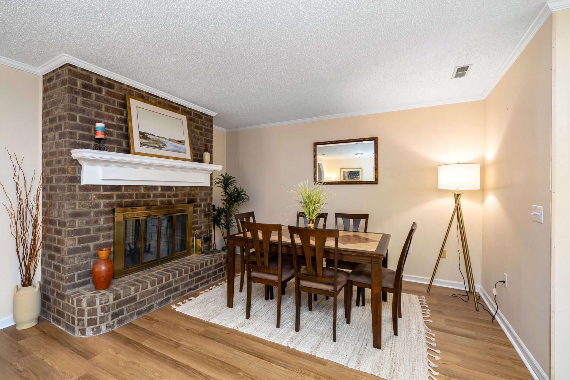 23 Peter Collinson Road Photo 20