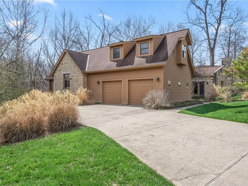 3849 Sable Ridge Drive, Bellbrook, OH 45305 Photo 9