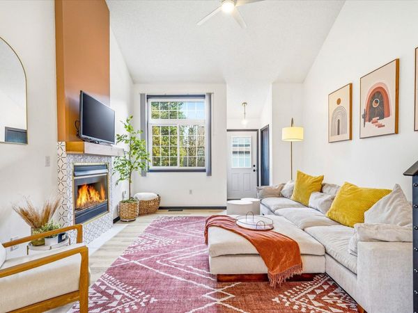 4058 Wilshire Circle, Unit 48, Shoreview, MN 55126