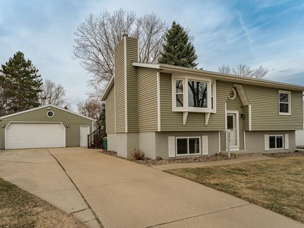 4373 19th Avenue NW, Rochester, MN 55901