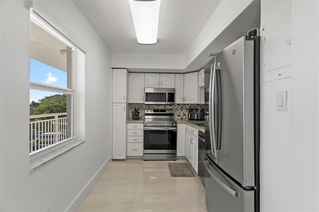 3100 NE 48th Court, Unit 413, Lighthouse Point, FL 33064 Photo