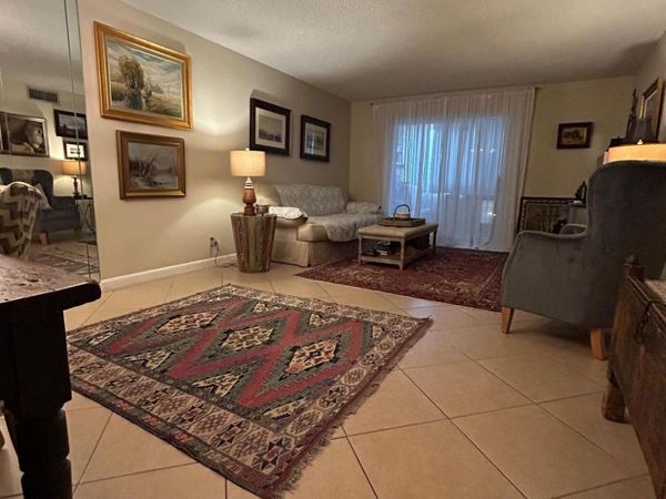 2515 NE 2nd Court, Unit 202, Boynton Beach, FL 33435