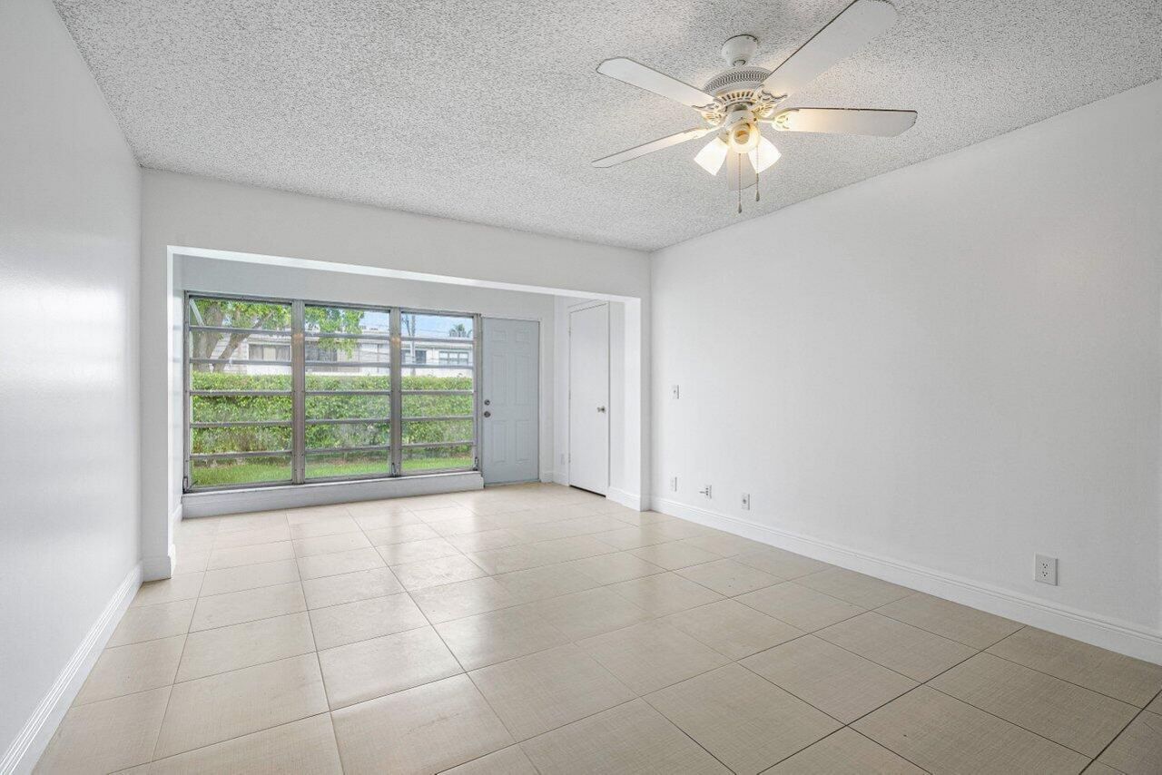 1021 Flame Vine Avenue, Delray Beach, FL 33445 Photo