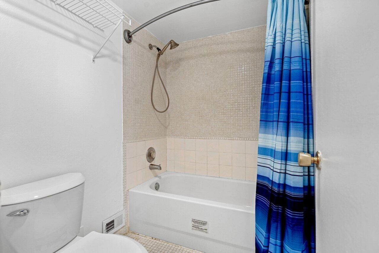 1021 Flame Vine Avenue, Delray Beach, FL 33445 Photo