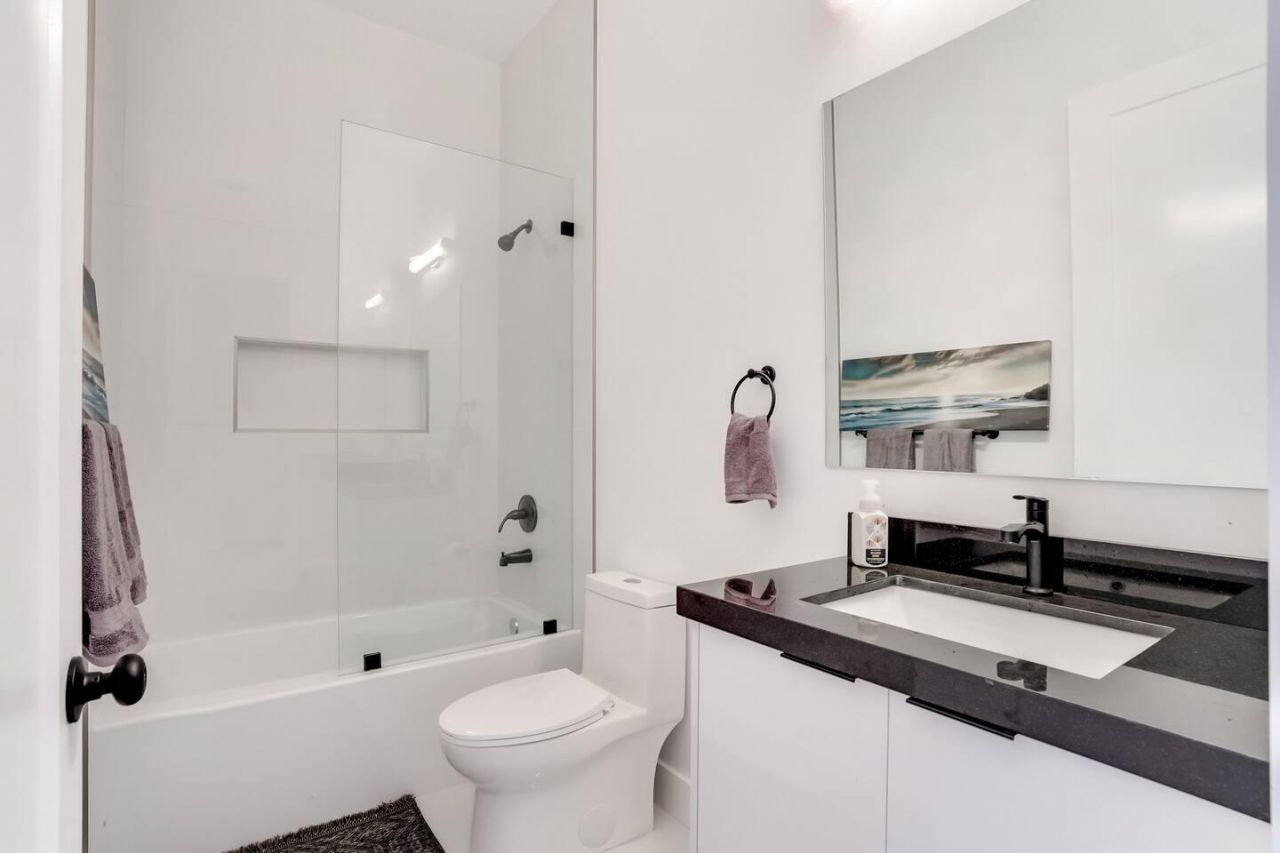 2962 NW 10th Court, Fort Lauderdale, FL 33311 Photo