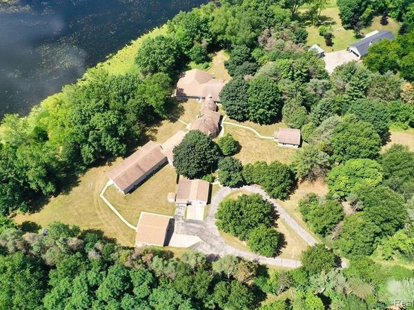 1295 Bald Eagle Lake Road, Ortonville, MI 48462