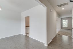 373 Council Loop  photo 4