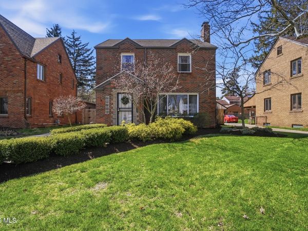 2355 Cheltenham Road, Toledo, OH 43606