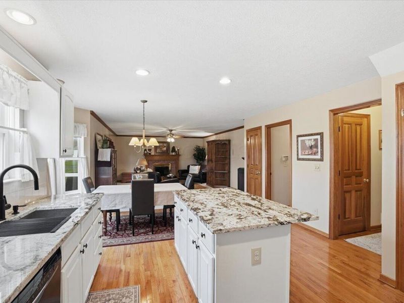 7809 Westbury Court , Dublin, OH 43016 Photo 11