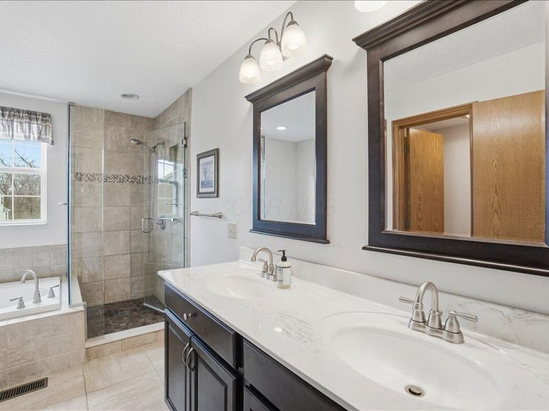 7809 Westbury Court , Dublin, OH 43016 Photo 18