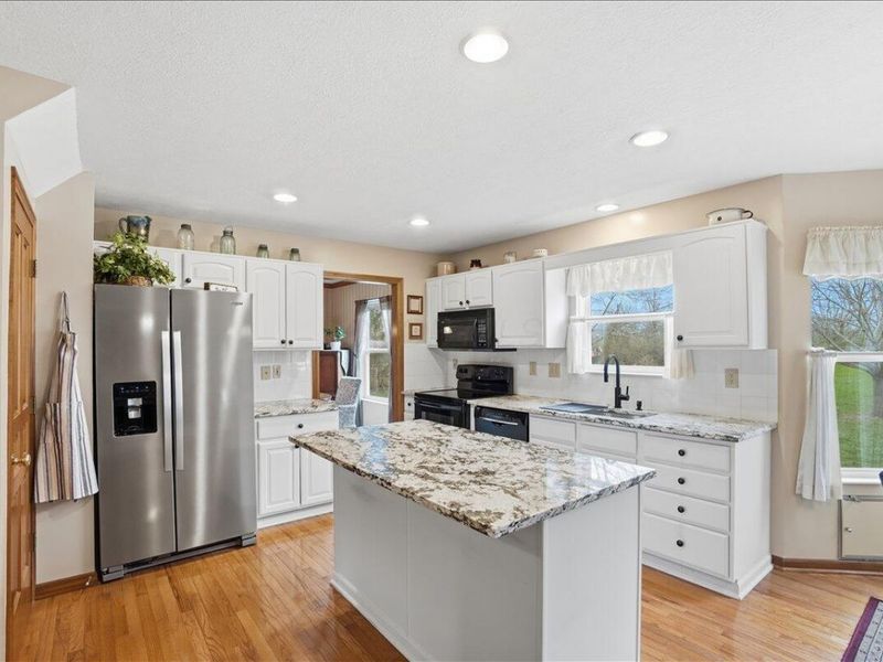 7809 Westbury Court , Dublin, OH 43016 Photo 8