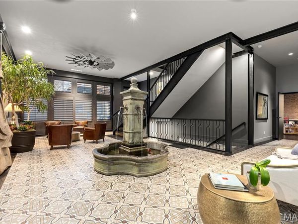 429 N Euclid Avenue , St Louis, MO 63108