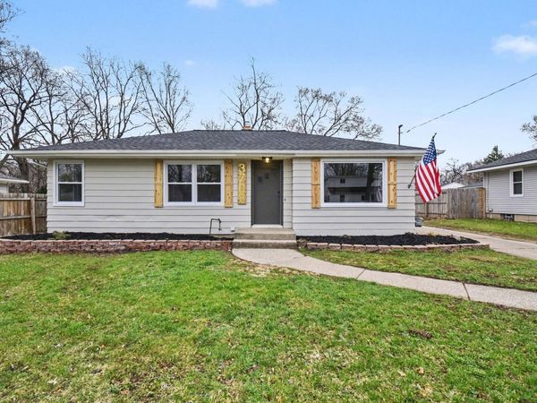 3708 Mallory Avenue SW, Wyoming, MI 49519