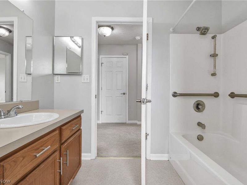 3241 W 50th Street, Cleveland, OH 44102 Photo 28