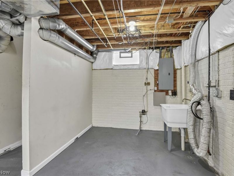 3241 W 50th Street, Cleveland, OH 44102 Photo 33