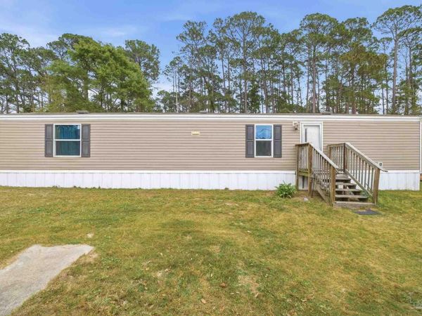 3338 Bob Tolbert Rd, Navarre, FL 32566