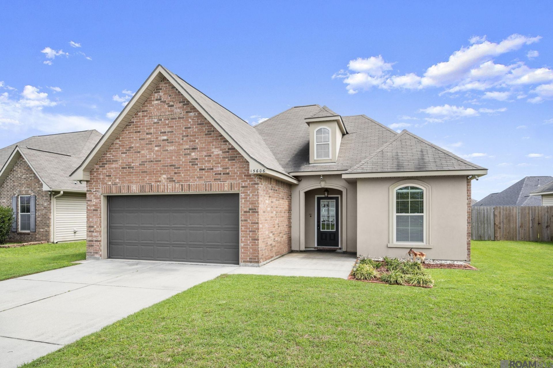 15606 Magicstone Ave, Prairieville, LA 70769 Main Photo