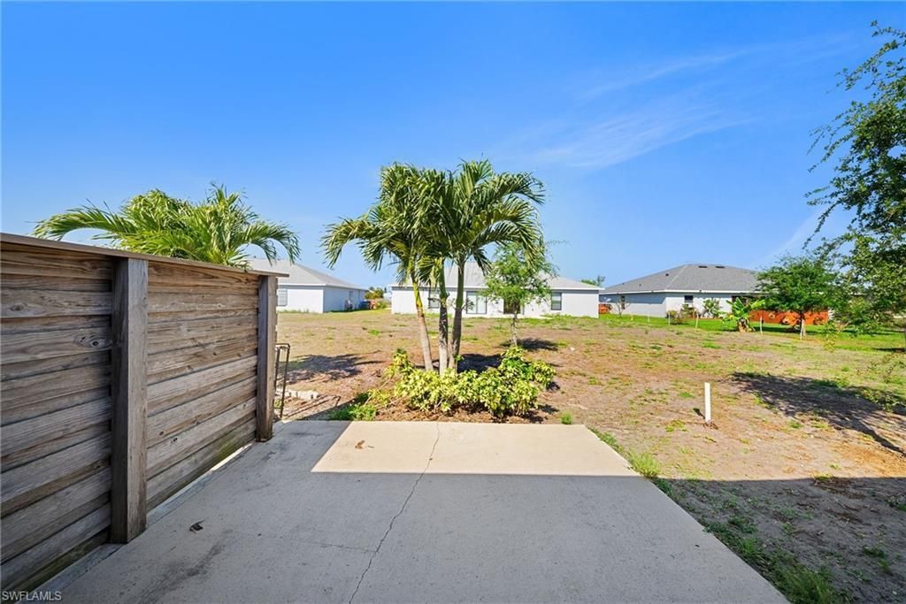2820 SW 7th Pl, Cape Coral, FL 33914 Photo