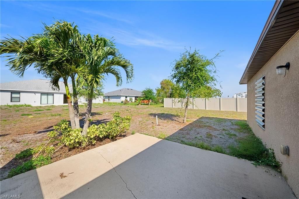 2820 SW 7th Pl, Cape Coral, FL 33914 Photo