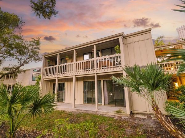 2224 BAHIA VISTA STREET, Unit E1, SARASOTA, FL 34239