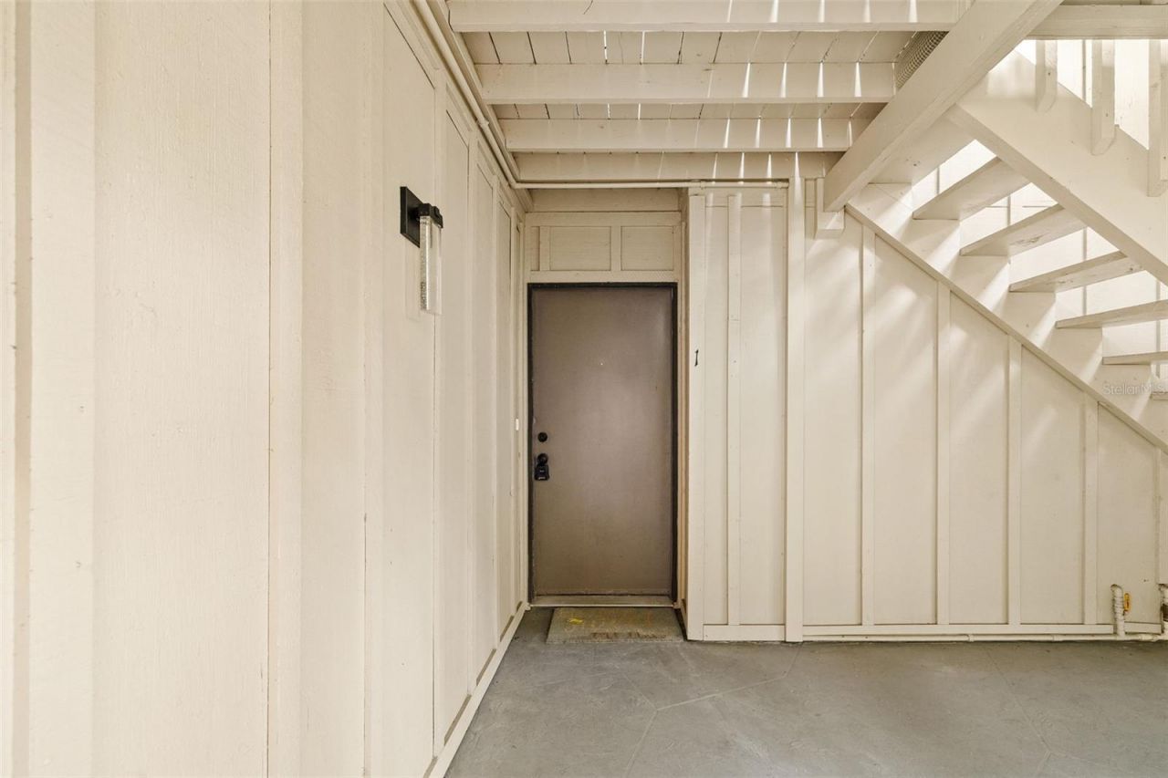 2224 Bahia Vista Street, Unit E1, Sarasota, FL 34239 Photo