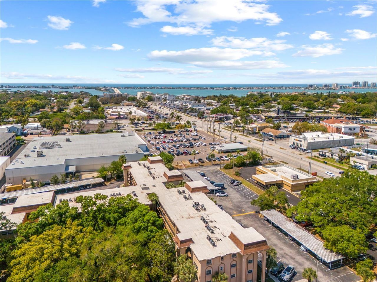 2525 W Bay Drive, Unit C21, Belleair Bluffs, FL 33770 Photo