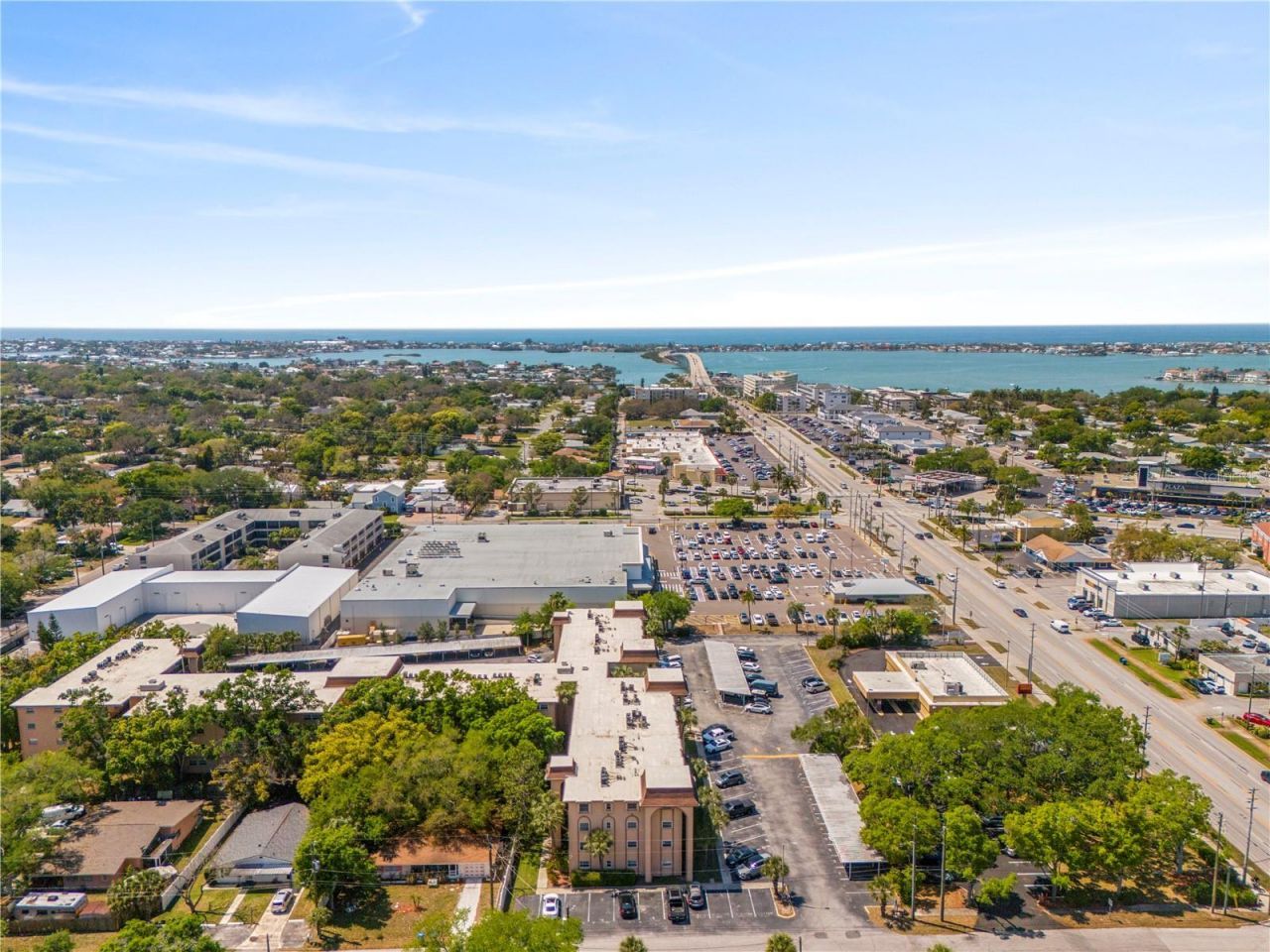 2525 W Bay Drive, Unit C21, Belleair Bluffs, FL 33770 Photo