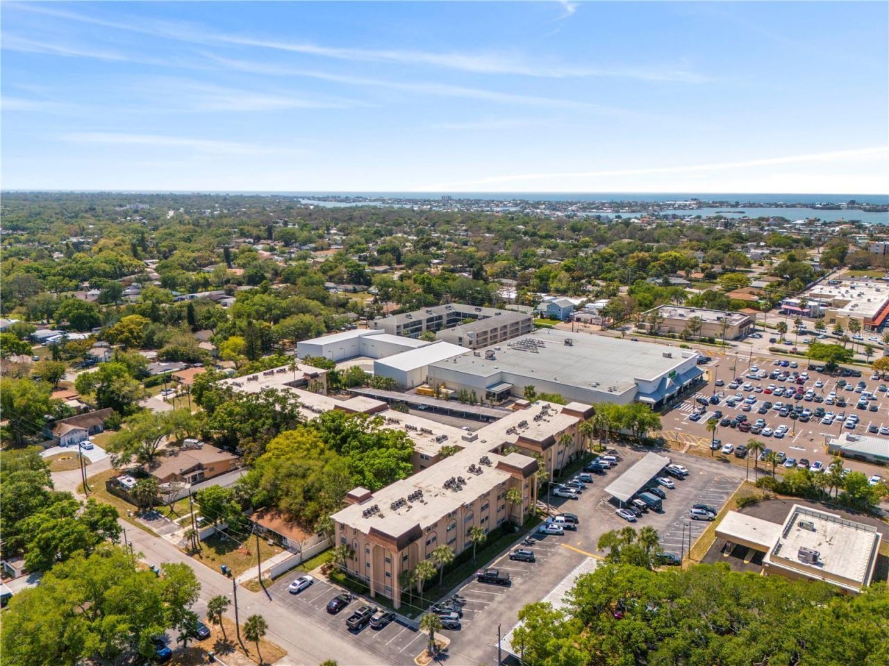 2525 W Bay Drive, Unit C21, Belleair Bluffs, FL 33770 Photo