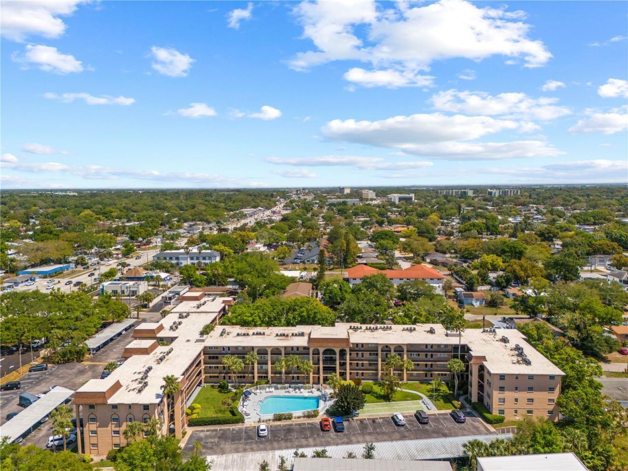 2525 W Bay Drive, Unit C21, Belleair Bluffs, FL 33770 Photo