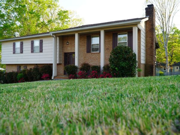 952 Wyndsor Drive, Hixson, TN 37343