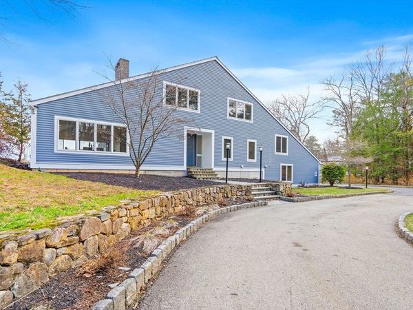 16 Huckleberry Hill Road, Lincoln, MA 01773