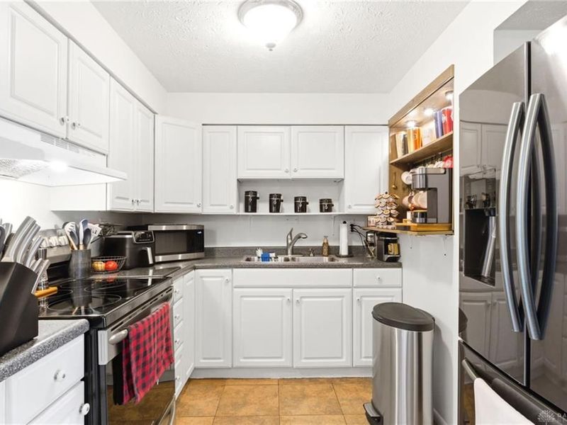 5171 Fishburg Road, Huber Heights, OH 45424 Photo 16