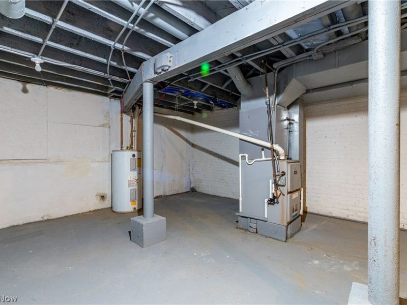 8403 Detroit Avenue, Cleveland, OH 44102 Photo 17