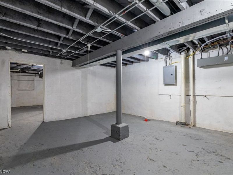 8403 Detroit Avenue, Cleveland, OH 44102 Photo 29