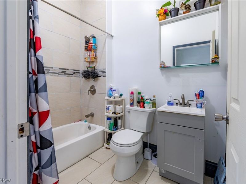 8403 Detroit Avenue, Cleveland, OH 44102 Photo 39