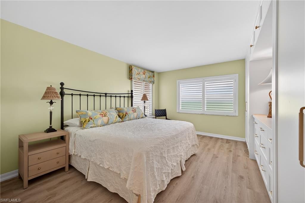 3443 Gulf Shore Blvd N, Unit 809, Naples, FL 34103 Photo