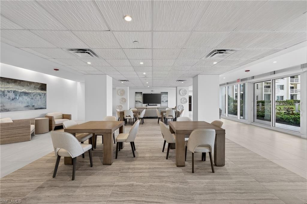 3443 Gulf Shore Blvd N, Unit 809, Naples, FL 34103 Photo